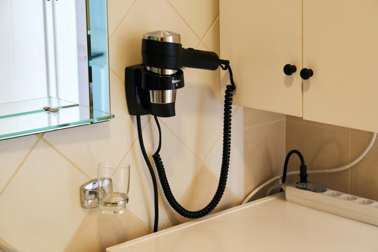 Central Beach Apartment Sarande Ngoại thất bức ảnh