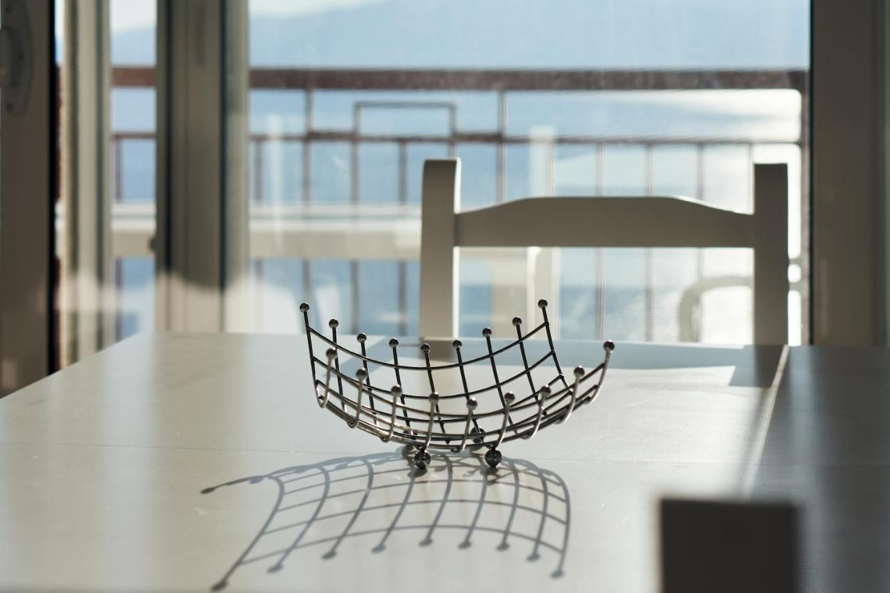 Central Beach Apartment Sarande Ngoại thất bức ảnh