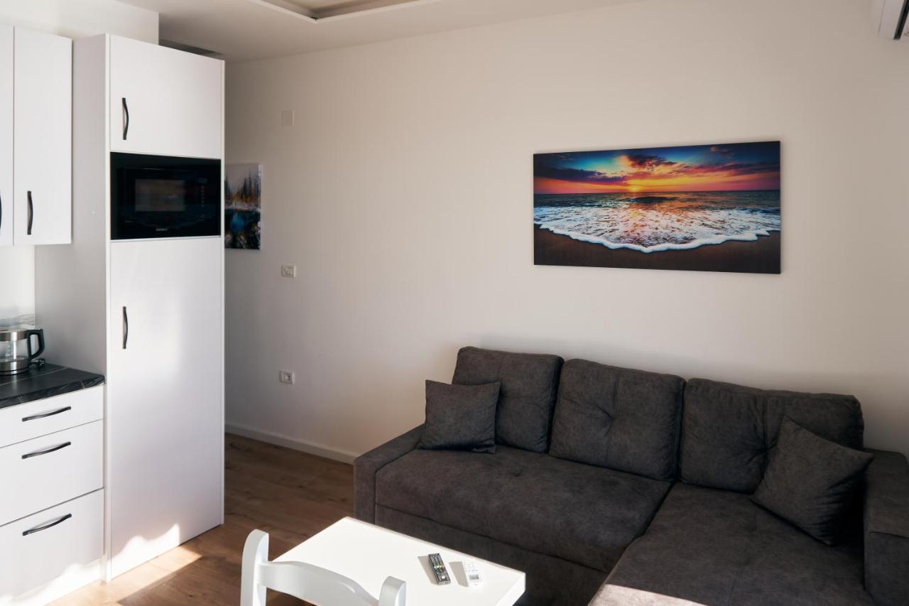 Central Beach Apartment Sarande Ngoại thất bức ảnh