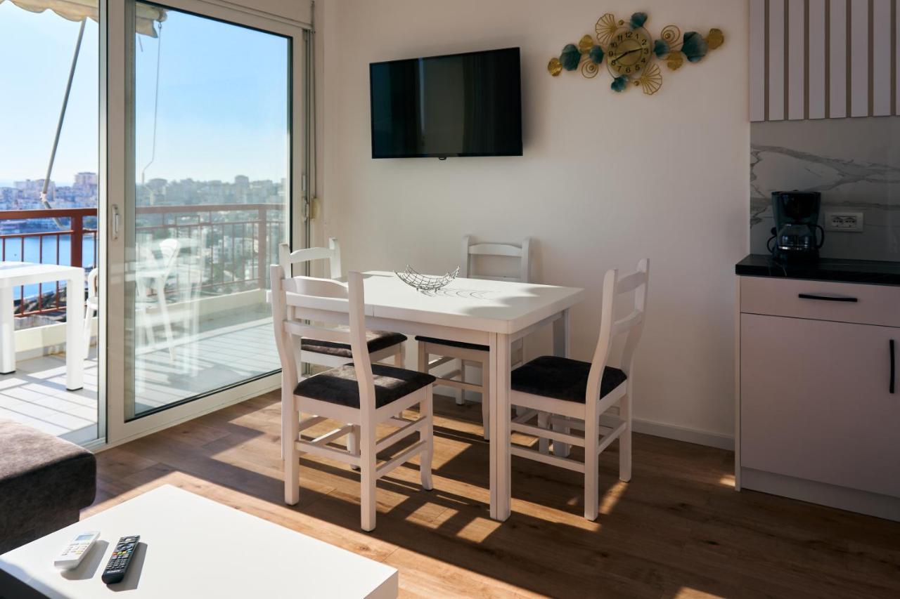 Central Beach Apartment Sarande Ngoại thất bức ảnh