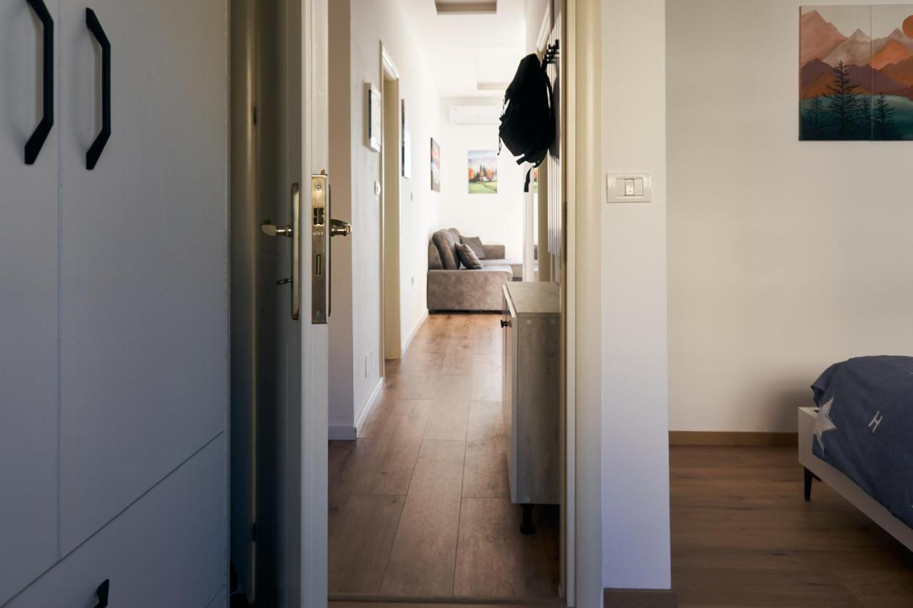 Central Beach Apartment Sarande Ngoại thất bức ảnh